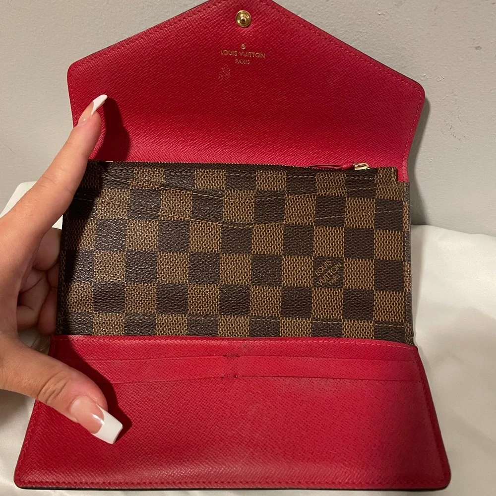 Louis Vuitton Josephine Wallet - Picture 5 of 7